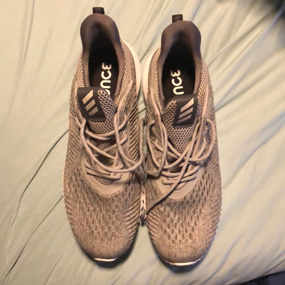 Adidas alpha bounce shoes